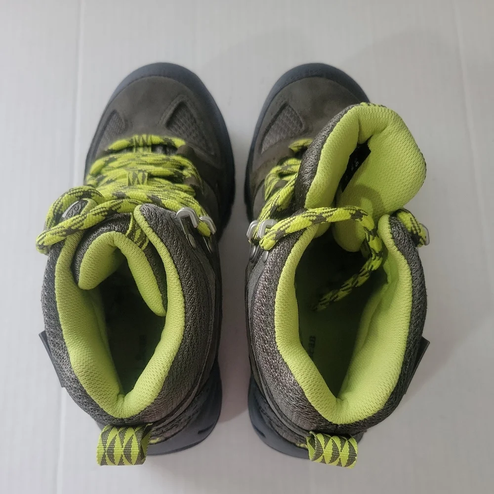 L.L. Bean Tek‎ 2.5 Boots Water Proof Hicking Trail Suede Size 2 Green 286156.